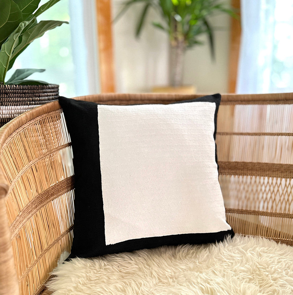 Black & White Squares Sadza Pillow