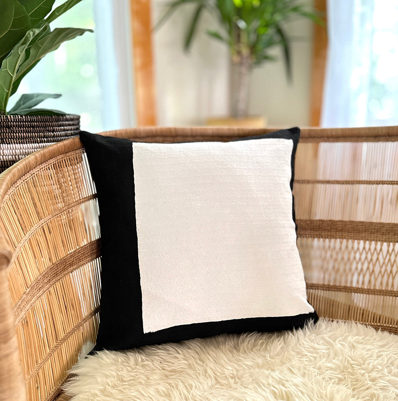 Black & White Squares Sadza Pillow