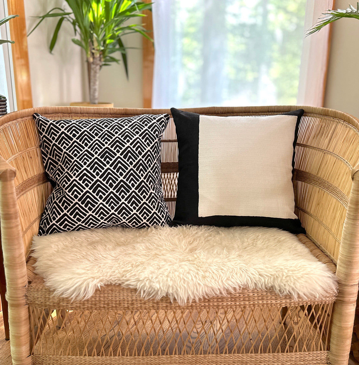 Black & White Squares Sadza Pillow