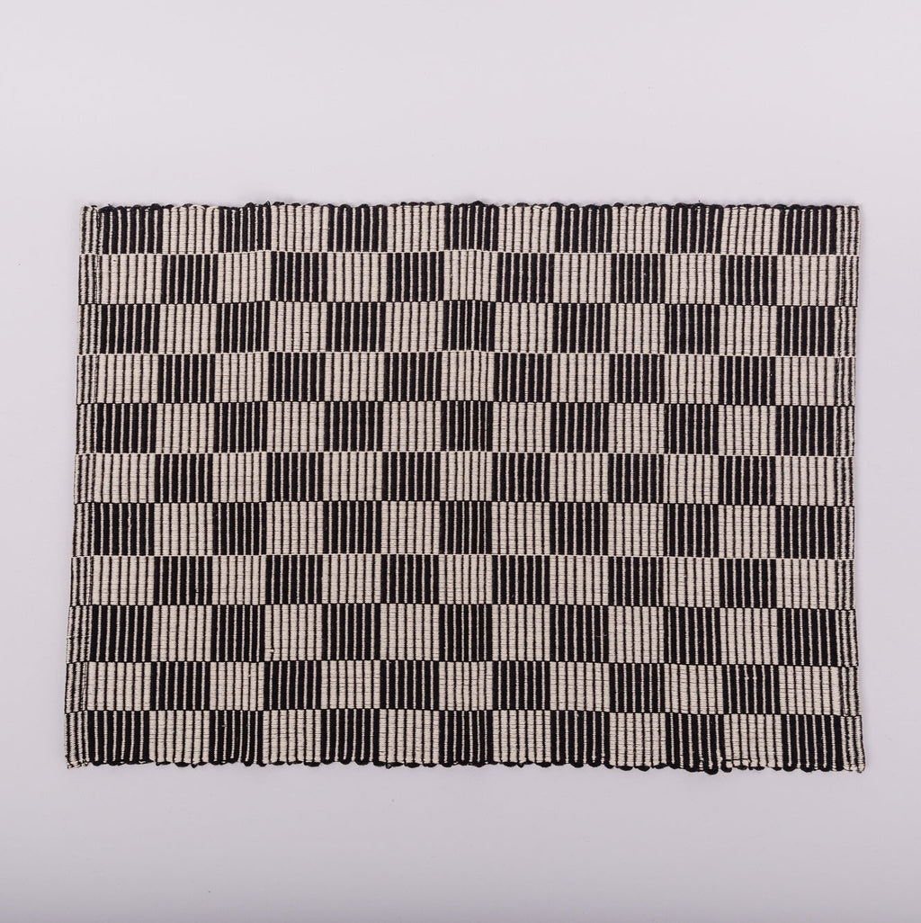 Handloomed Checkered Placemats Black - Set of 4