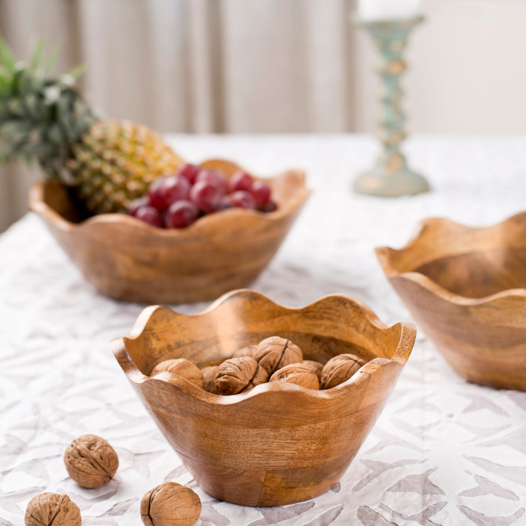 Scalloped Mangowood Bowls
