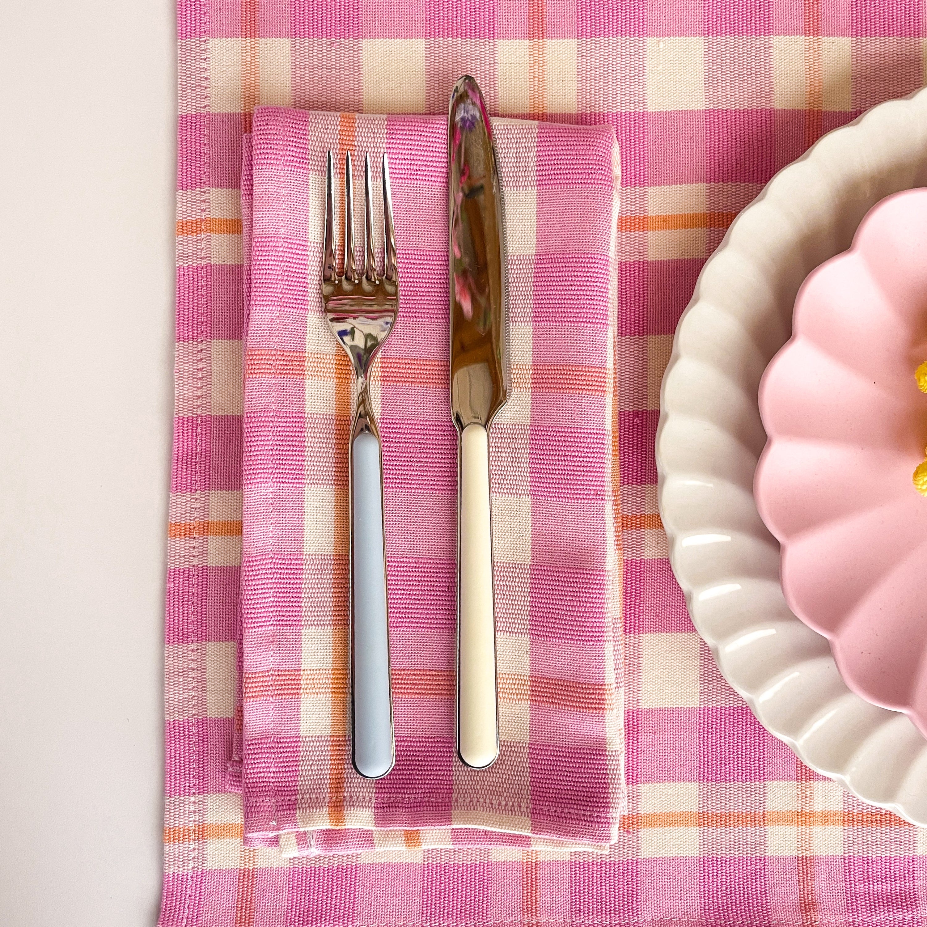 Archive NY Abigail Plaid Dinner Napkin in Bubblegum